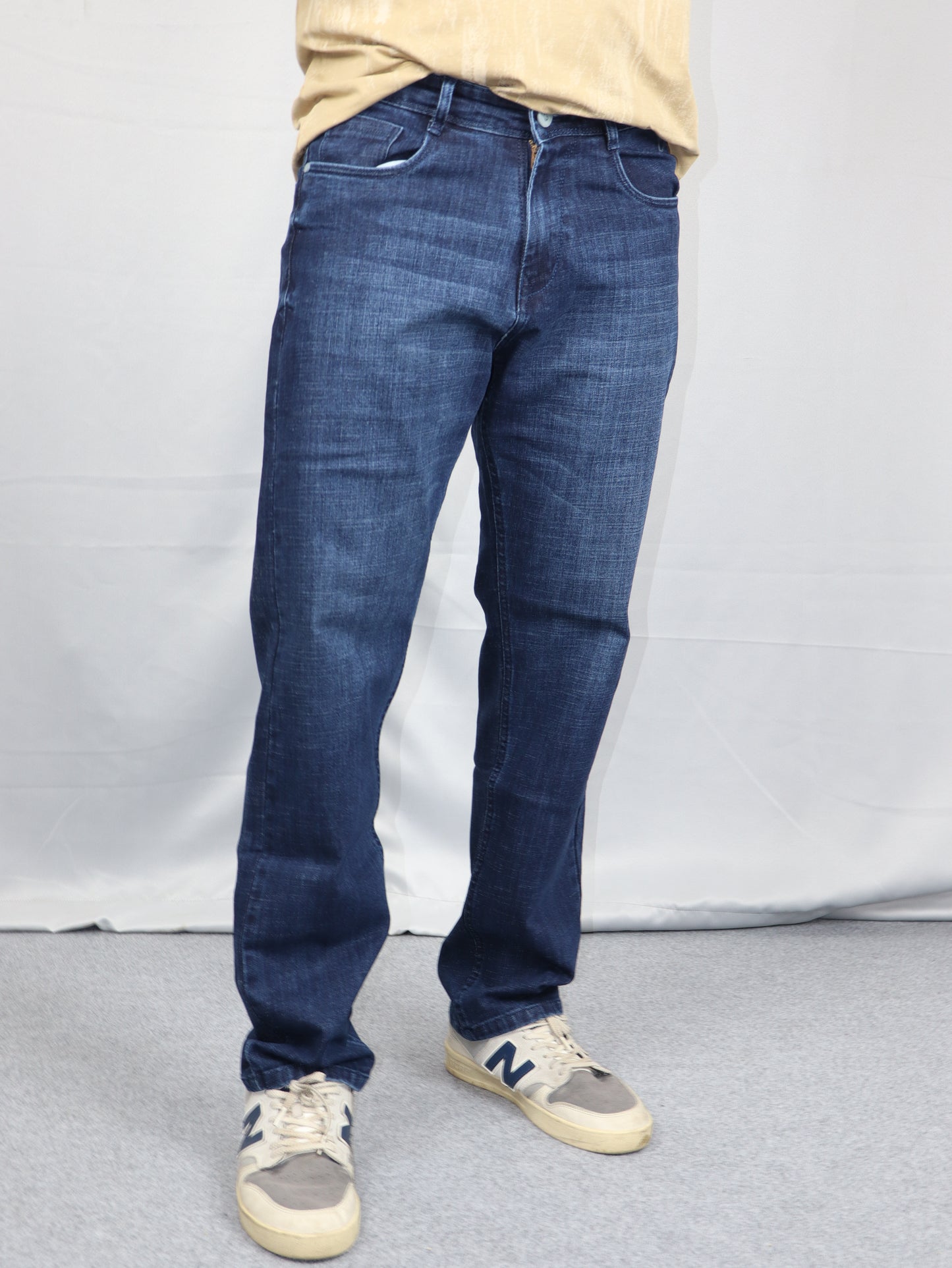 Men’s Washed Blue Straight Fit Jeans